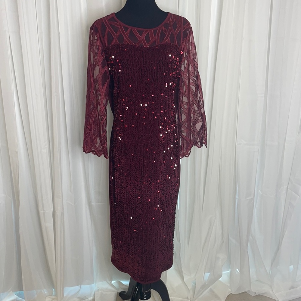 Burgundy Sequined Dress, with Sheer neckline and Sleeve design, size 1X